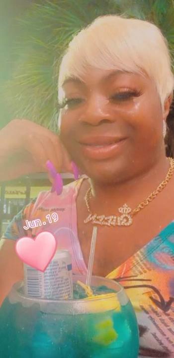 1100150250, transgender escort, Charleston
